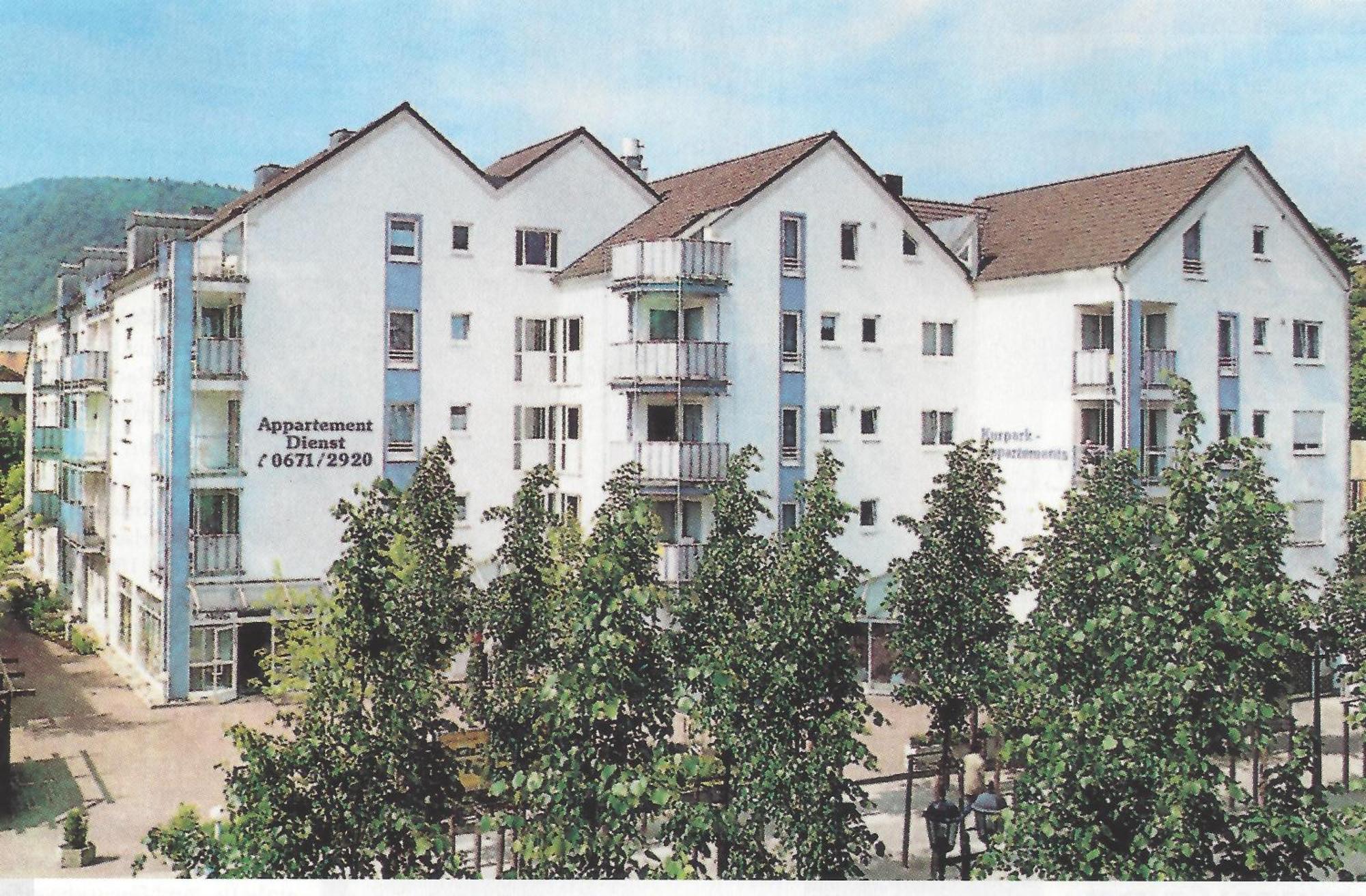 Komfortable 2-Zimmer-Ferienwohnung Am Kurpark บาดครอยซ์นาค ภายนอก รูปภาพ